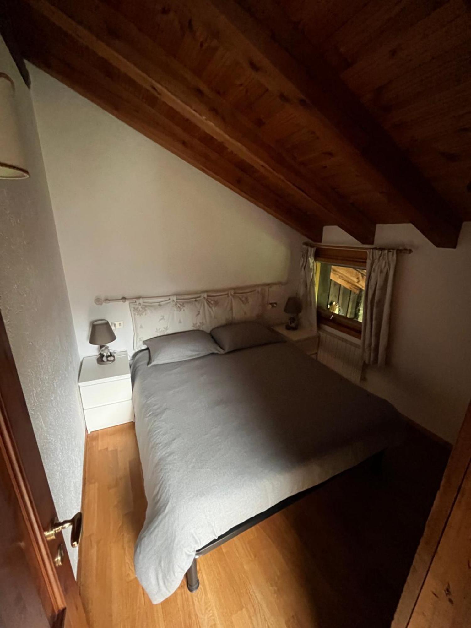 Chalet Blanc Le Duplex Courmayeur Exterior photo